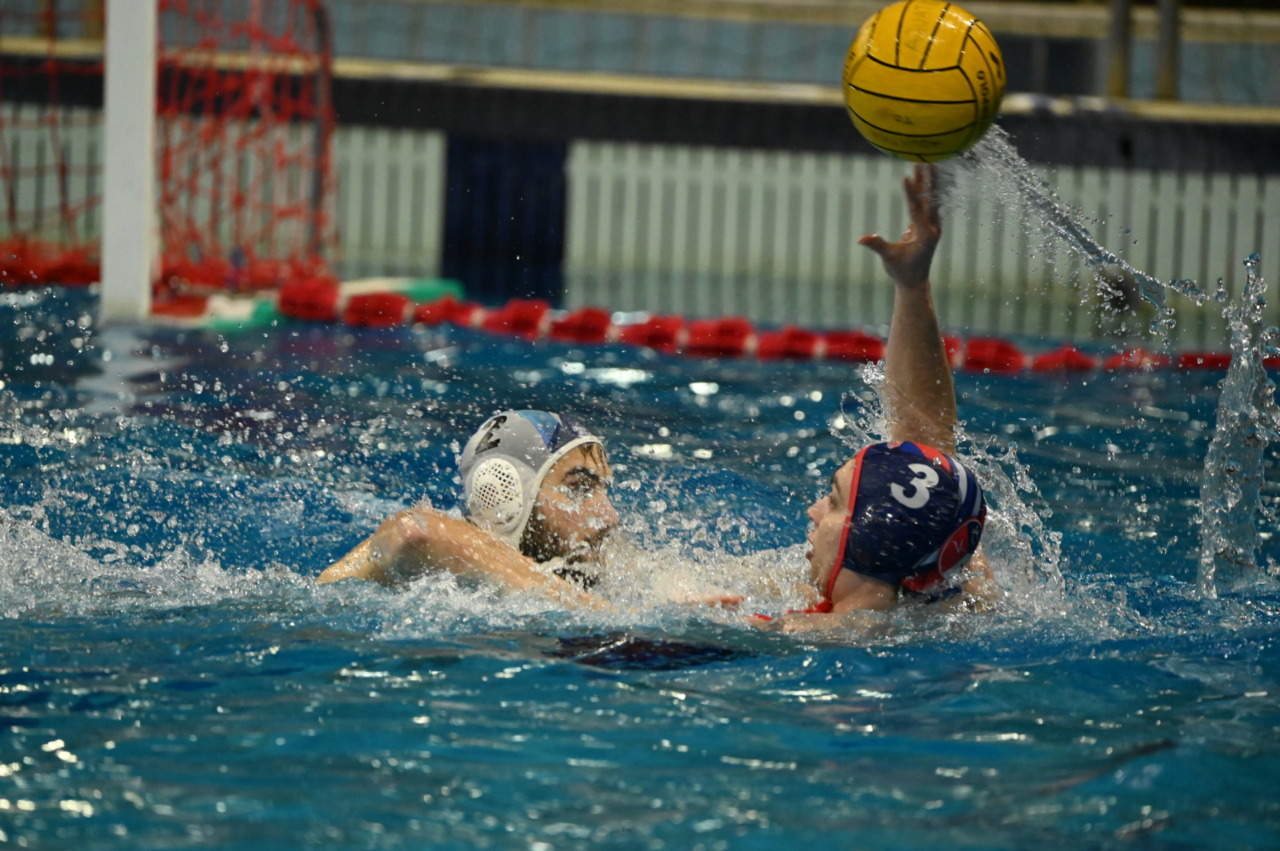 Aquatica Torino supera Varese Olona Nuoto con un punteggio di 11 a 8