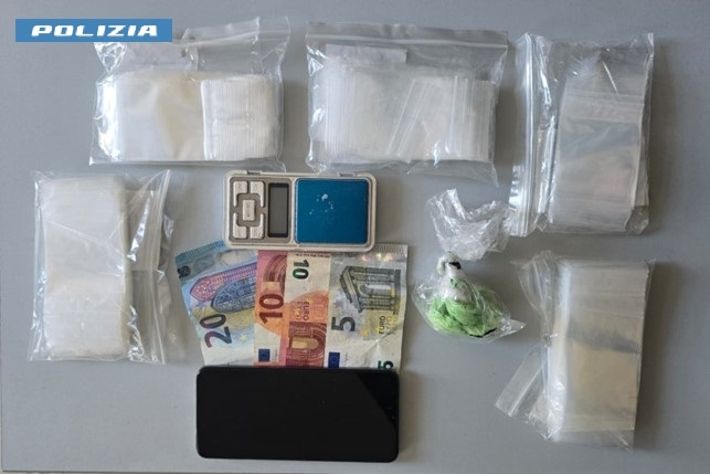 Arrestato un 47enne in flagranza di reato per spaccio di droga