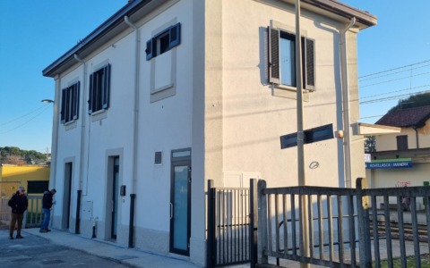 Conclusi i lavori di riqualificazione della stazione di Rovellasca-Manera