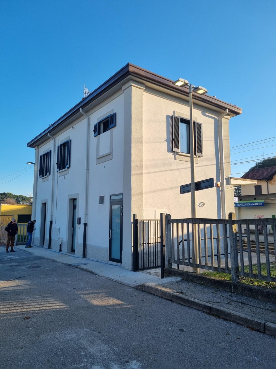 Conclusi i lavori di riqualificazione della stazione di Rovellasca-Manera