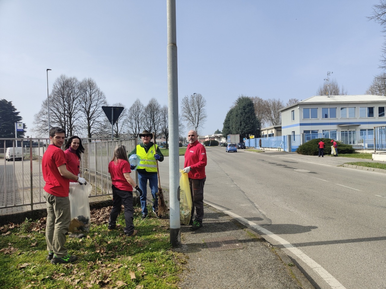 Giornata del verde pulito: un successo con le aziende locali