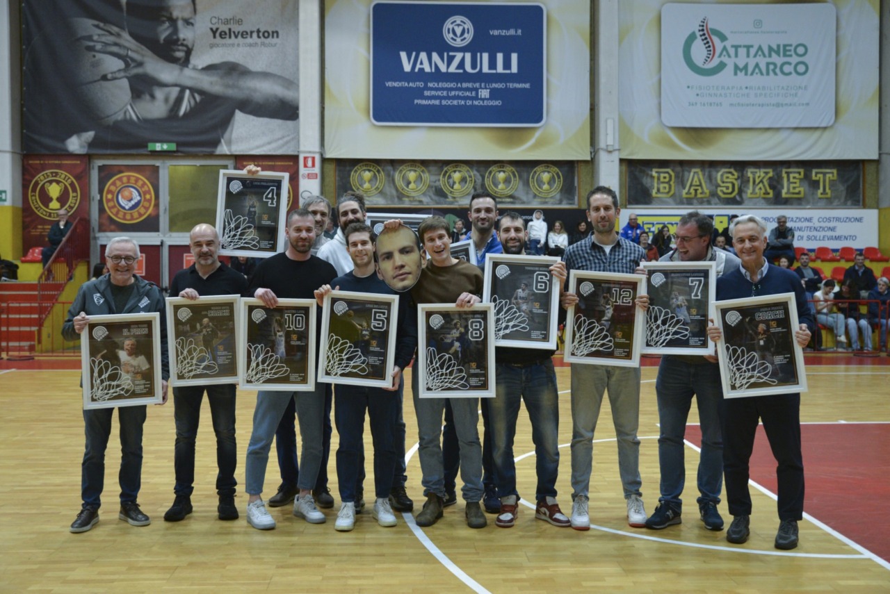 La Robur Saronno celebra il decimo anniversario della vittoria del campionato