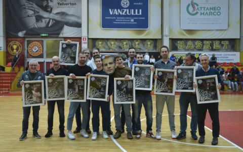 La Robur Saronno celebra il decimo anniversario della vittoria del campionato