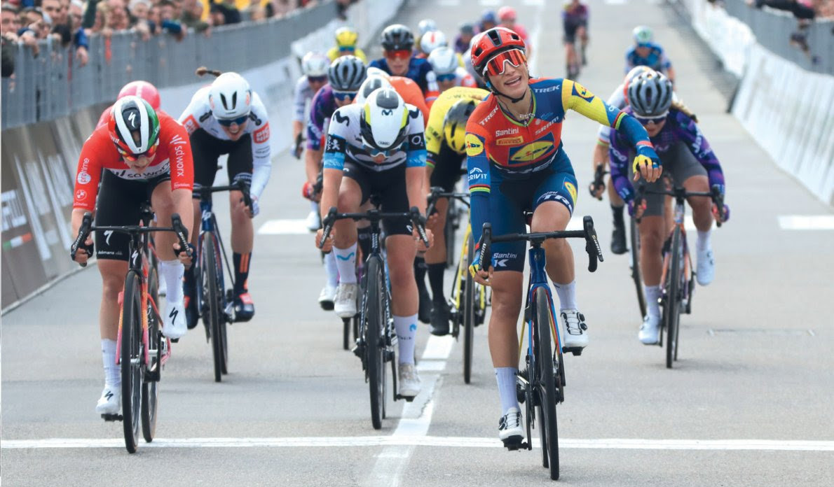 Presentazione del Trofeo Alfredo Binda al Teatro Sociale di Luino