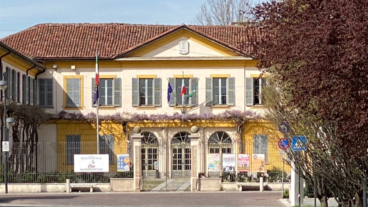 Avvio della distribuzione dei sacchetti per la plastica