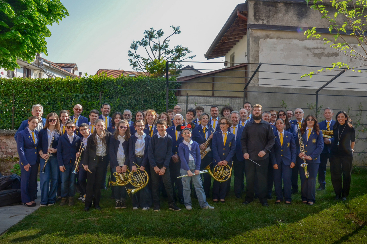 Il Pifferaio Magico incanta il pubblico a Gerenzano