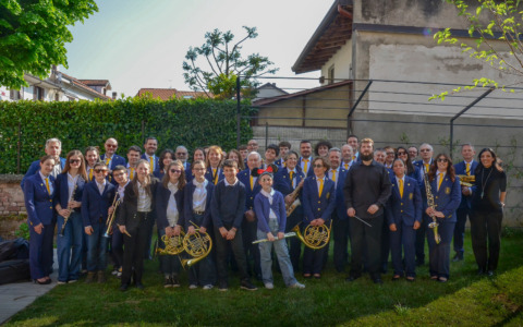 Il Pifferaio Magico incanta il pubblico a Gerenzano