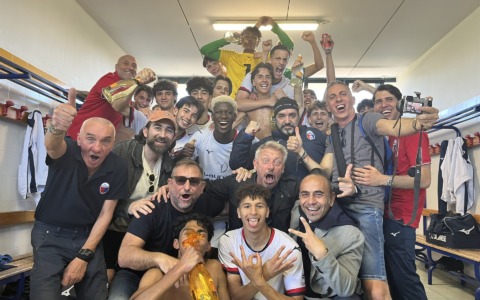 La Caronnese si aggiudica il campionato Juniores regionale