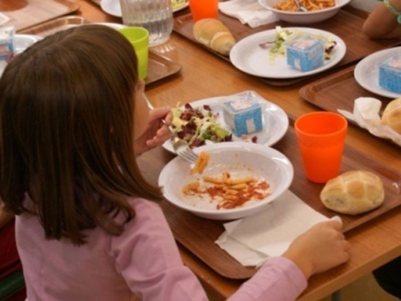 Venegono, nuove richieste di autorefezione da 40 famiglie