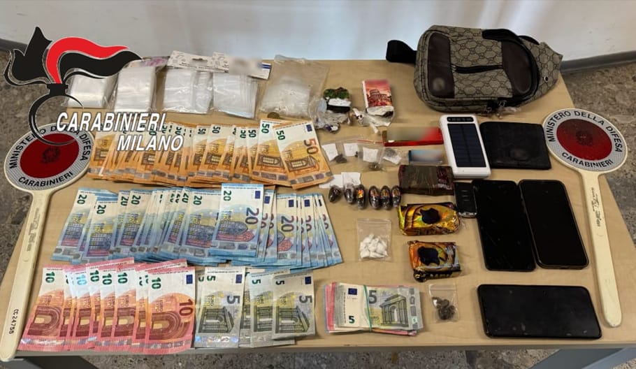 Arrestato spacciatore con cocaina, hashish e 2.900 euro in contante