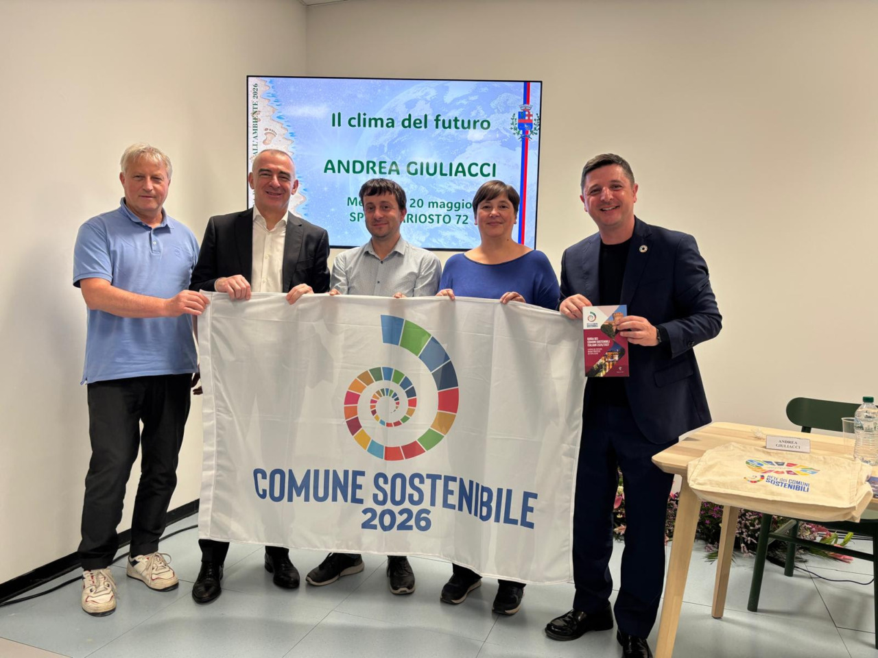 Caronno Pertusella: un bilancio di sostenibilità tra raccolta differenziata e energie rinnovabili