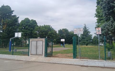 Cislago chiude il parco di notte per contrastare l’inciviltà