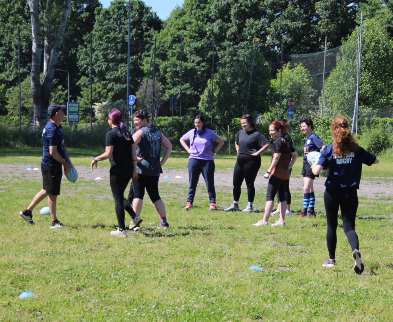Il Saronno Rugby coinvolge le mamme in un allenamento speciale