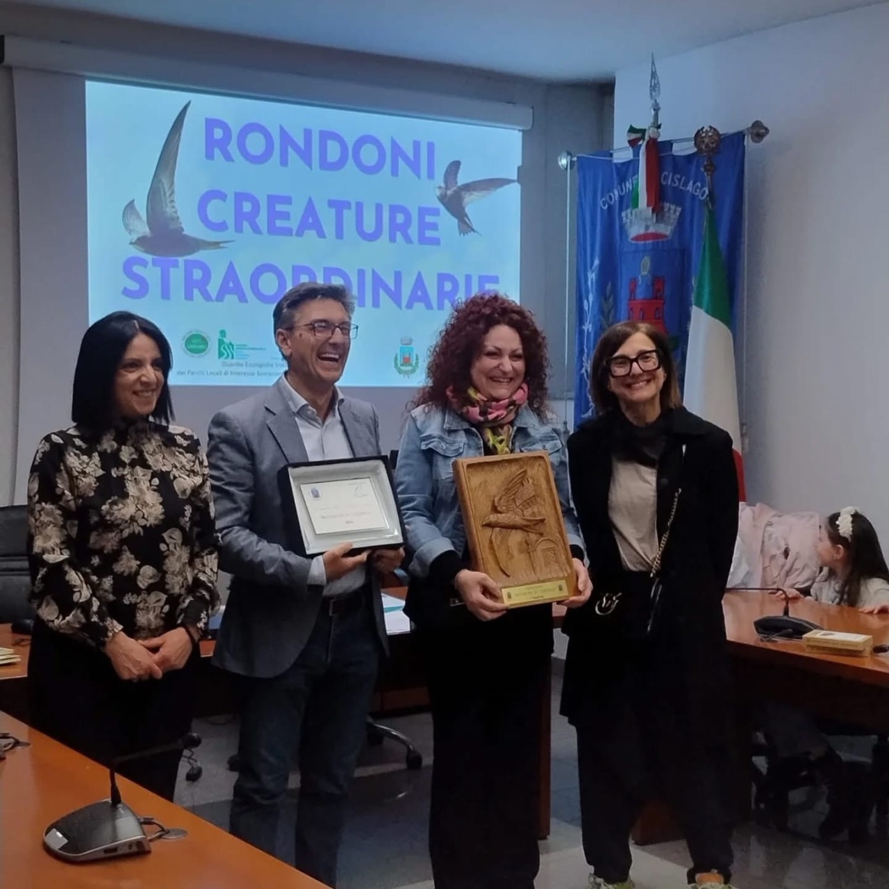 Riconoscimenti per il concorso “Rondoni in vetrina”