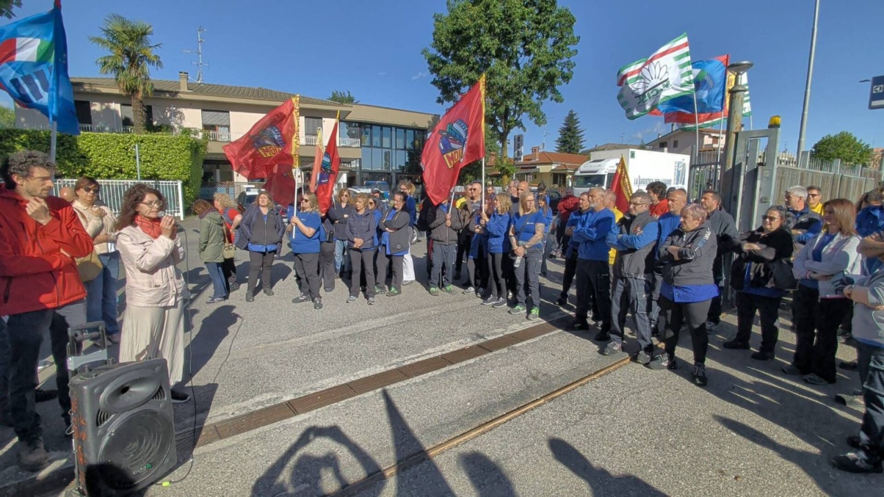 Sciopero dei lavoratori della Electrolux di Solaro