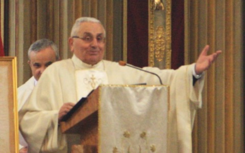 Addio a don Piero Roveda, un sacerdote dedicato alle comunità