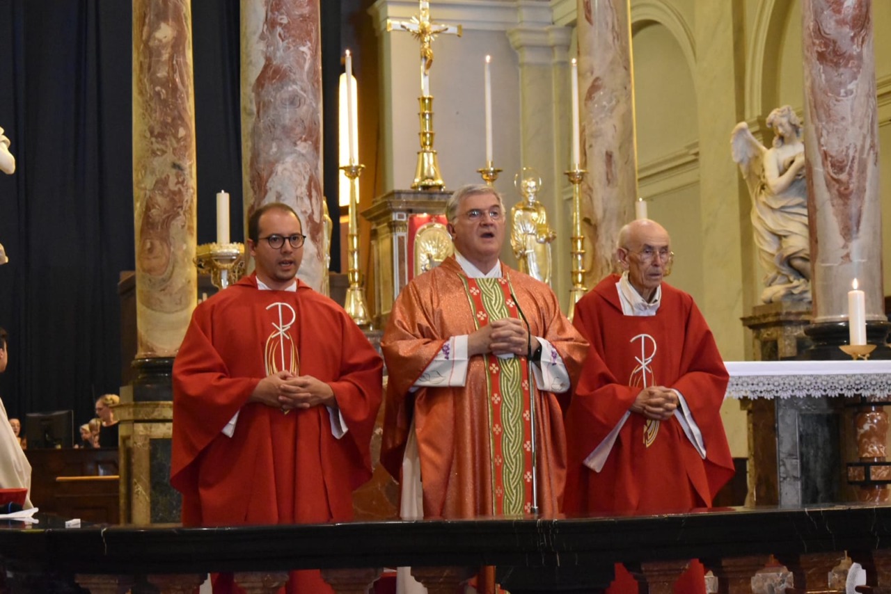 Cislago celebra don Maurizio: una festa indimenticabile