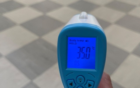 Emergenza caldo nelle scuole: la protesta dei sindacati