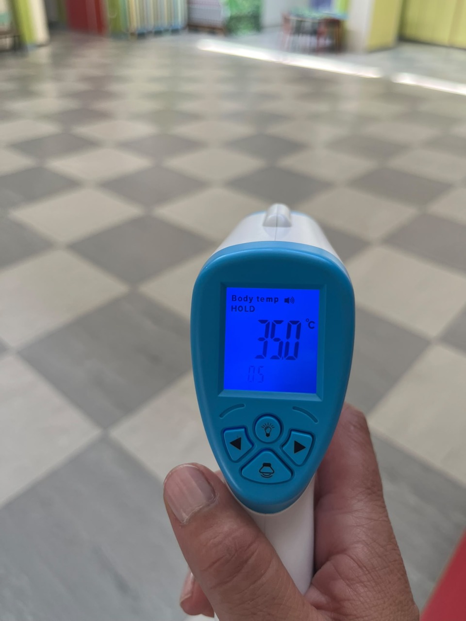 Emergenza caldo nelle scuole: la protesta dei sindacati
