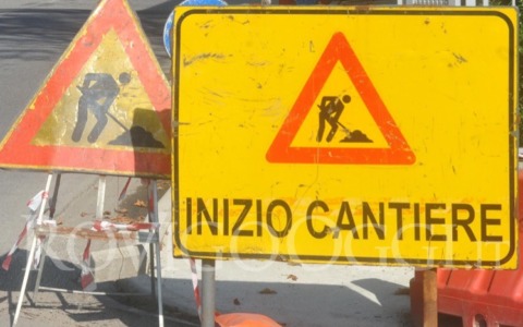 Modifiche alla viabilità in via Volonterio per lavori fino al 31 agosto