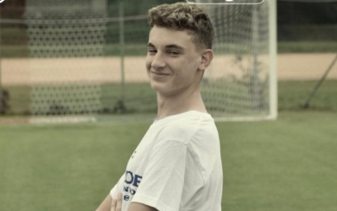 Oggi si svolgeranno i funerali di Alessio Colletti, il 15enne tragicamente scomparso al luna park di Spotorno