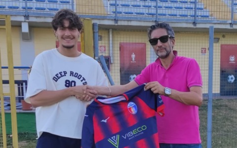 Simone Bobbo si unisce alla Caronnese per la stagione 2026-27
