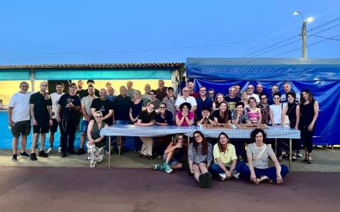Solidarietà per i civili in guerra