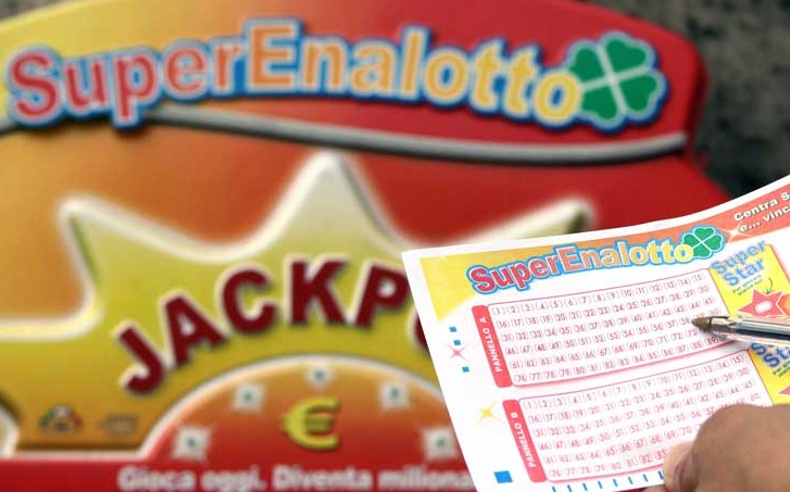 Vincita al SuperEnalotto: 5 a Gallarate da oltre 60mila euro