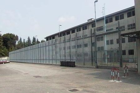 Poliziotto aggredito nel carcere di Busto Arsizio durante un controllo